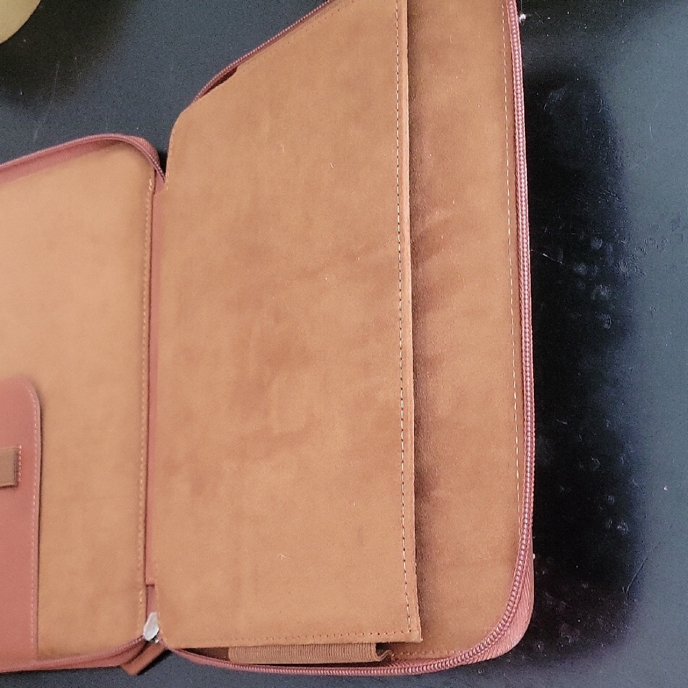Laptop Case - Picture 3 of 4